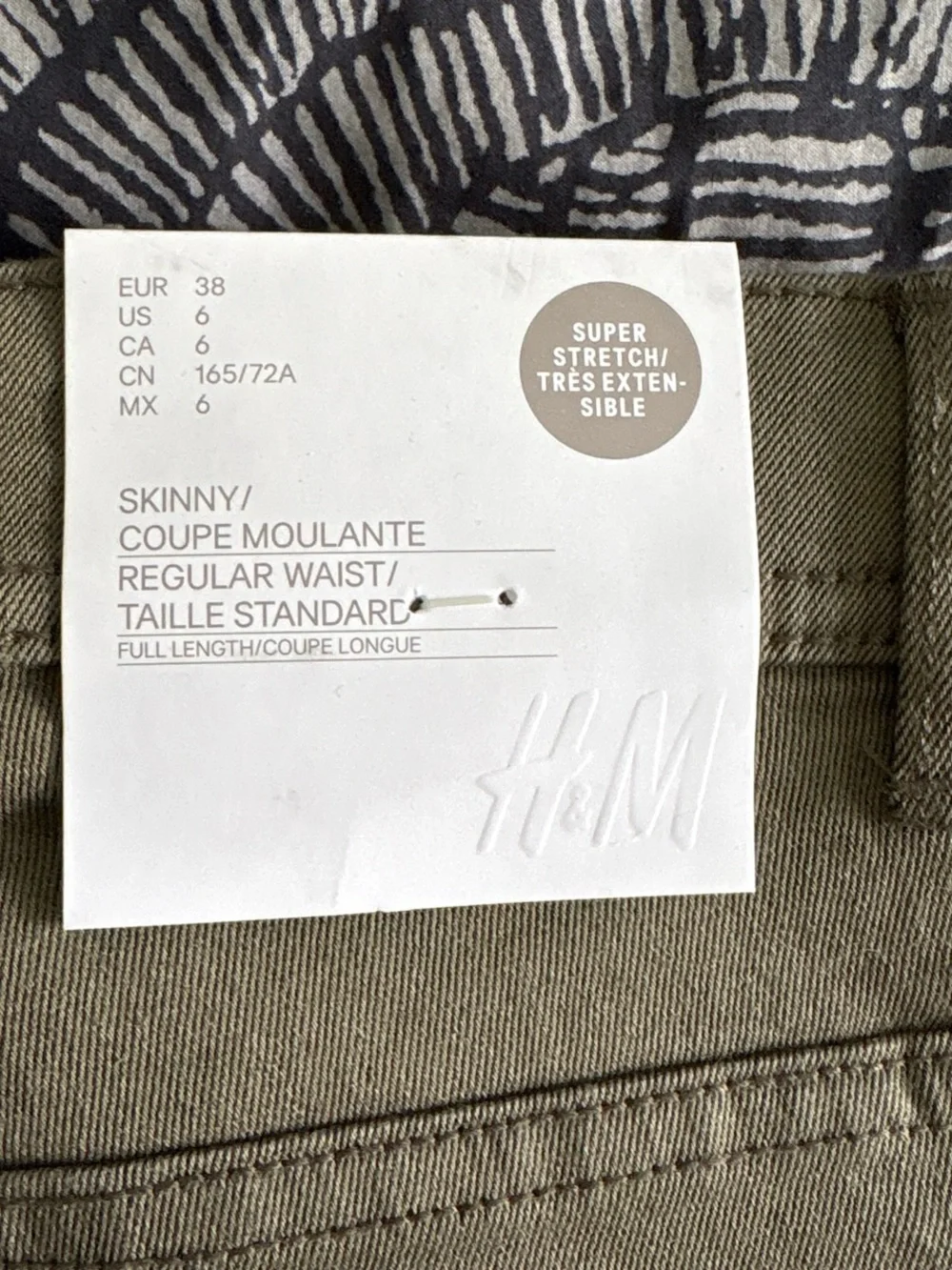 H&M SKINNY JEANS SÚPER STRETCH US 6 OLIVE GREEN NWT